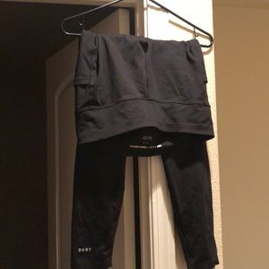 DKNY black active pants